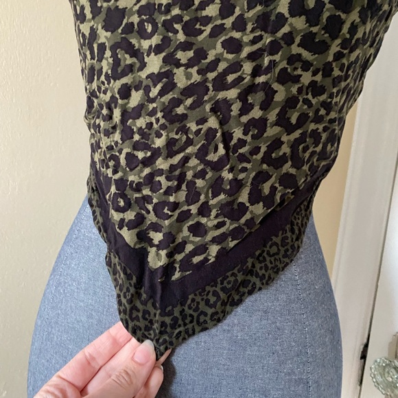 Hollister Women’s Green Printed Tube Top Size S - Picture 7 of 14